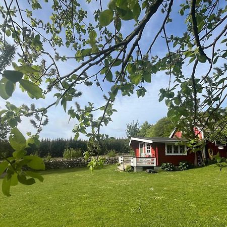 Naturnaera Fritidsboende, Tomtebo - Yintorp Arkelstorp Buitenkant foto