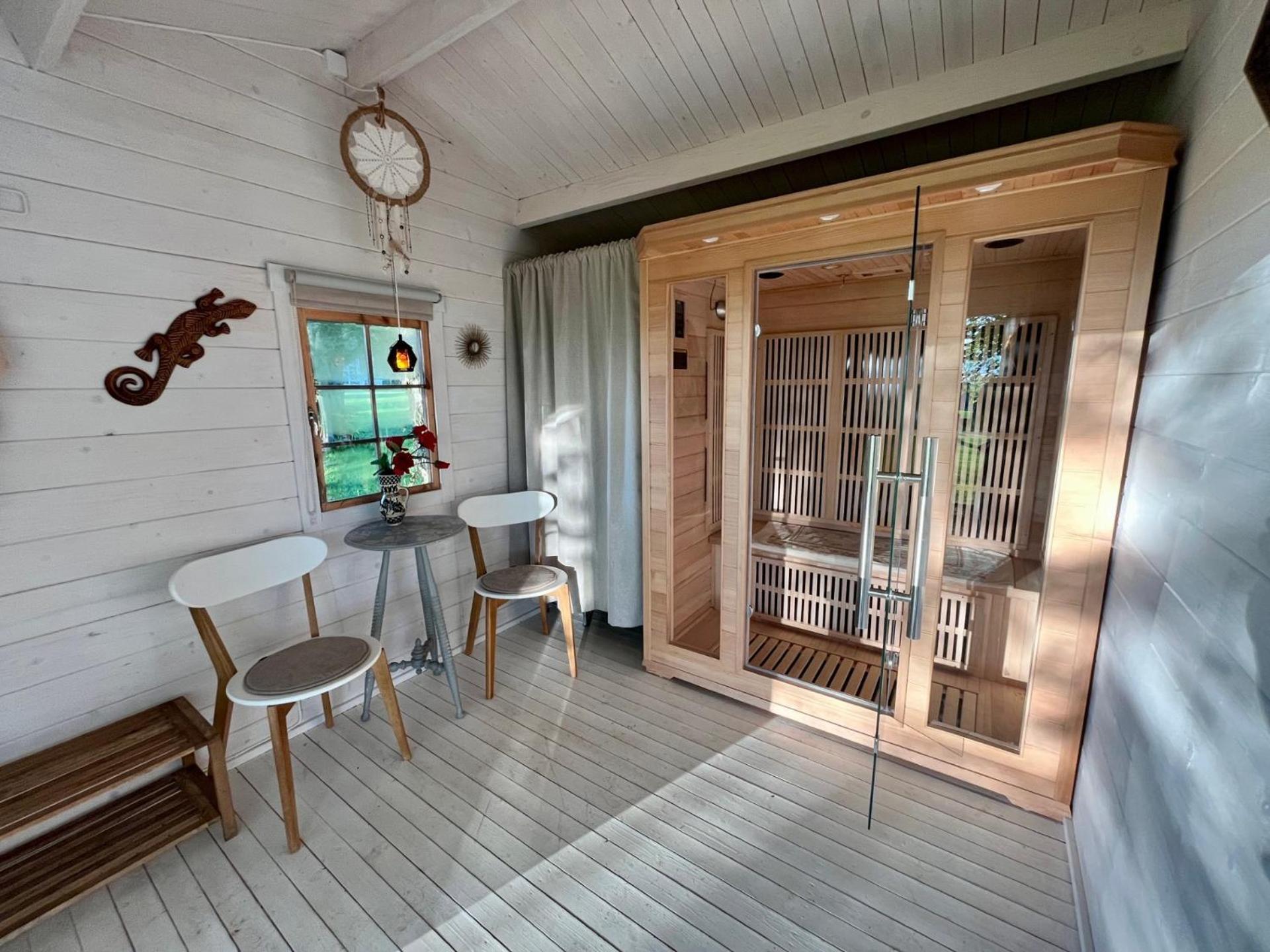 Naturnaera Fritidsboende, Tomtebo - Yintorp Arkelstorp Buitenkant foto